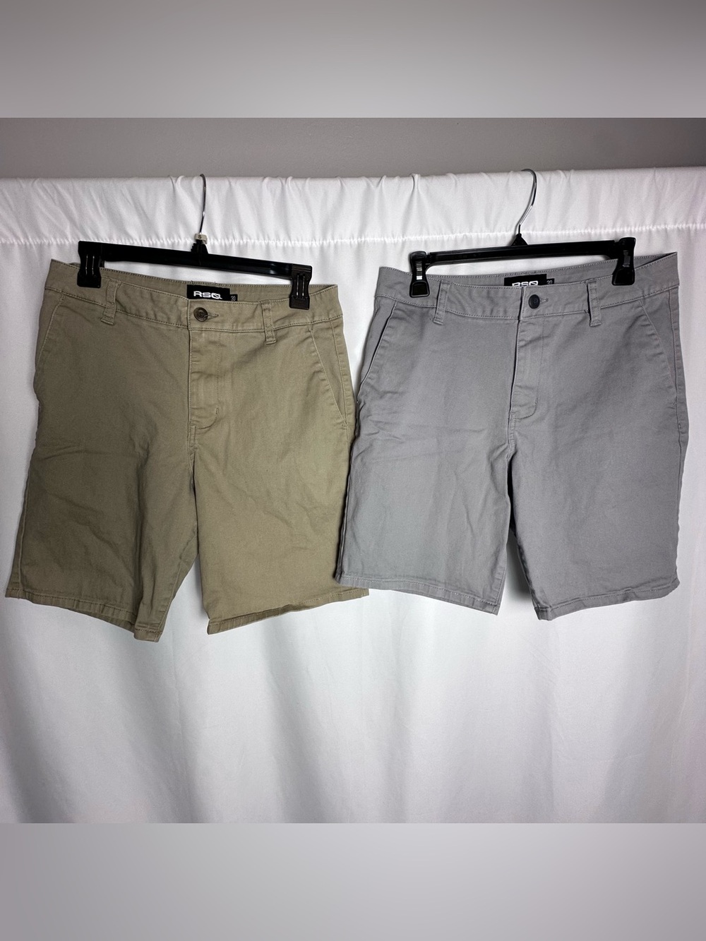 RSQ Zumiez Men’s shorts 2 pair bundle 30 khaki and gray
